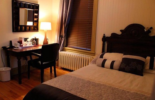 Causapscal Bed & Breakfast | Top-Rated Auberge La Coulee Douce with Family-Friendly Amenities