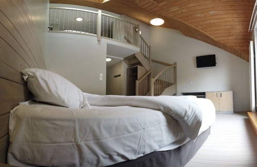 Orcieres Hotel | Relaxing Retreat at Auberge La Gravière with Spa & Dining