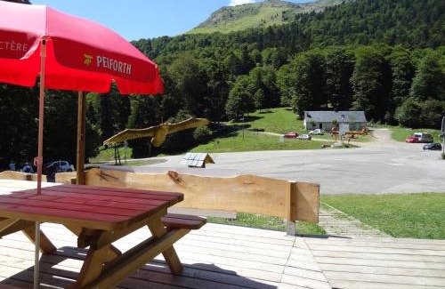 Boutx Hotel | Pet-Friendly Auberge La Soulan: Relaxing Family Getaway
