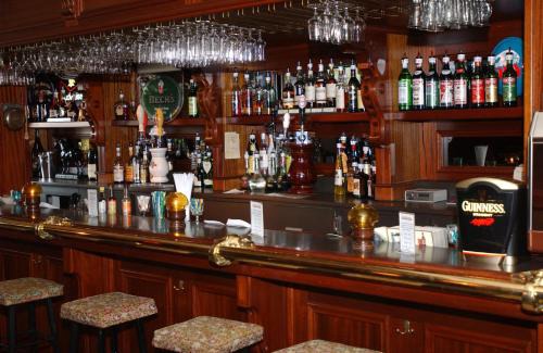 Knowlton Hotel | Experience Auberge Lakeview Inn with Oceanfront Amenities
