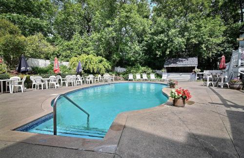 Knowlton Hotel | Experience Auberge Lakeview Inn with Oceanfront Amenities