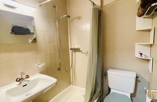 Bourg-Saint-Pierre Hotel | Auberge les Charmettes