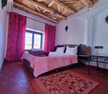 Telouet Hotel | Discover Auberge Restaurant Telouet with Oceanfront Views