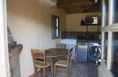 Sartene House | Maisonette: Oceanfront Retreat with 10/10 Guest Rating