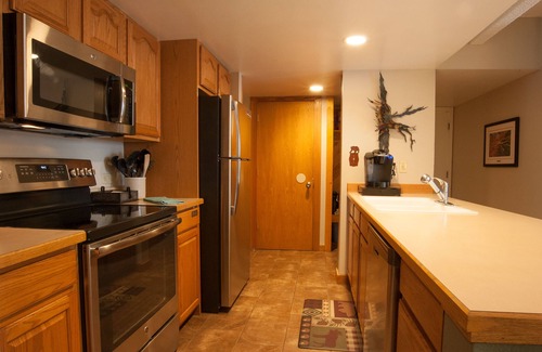 Copper Mountain Condo | Unwind at Copper Mountain: Pool, Spa & 10/10 Guest Rating