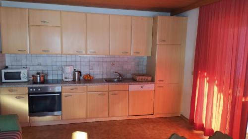 Tux Apartment | Pet-Friendly Aue Ferienwohnung with Top Guest Ratings