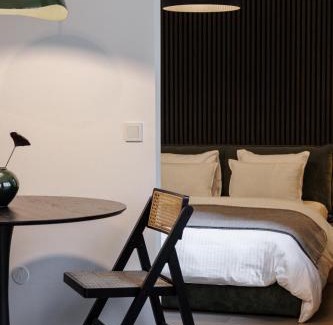 Brigittenau Apartment | Augarten City Loft with terrace