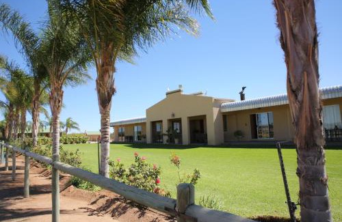Augrabies Hotel | Family-Friendly Augrabies De Oude Stoor Guesthouse Awaits