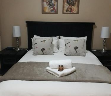 Augrabies Hotel | Family-Friendly Augrabies De Oude Stoor Guesthouse Awaits