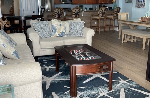 Daytona Beach Condo | Book Your Ocean View Getaway with Spa & Pool Access