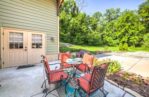Augusta Apartment | Indulge at Augusta Studio with Spa & Breakfast Included