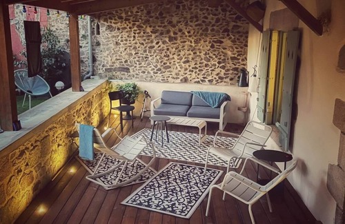 Limoges Apartment | Experience Comfort at Auguste with Family-Friendly Amenities