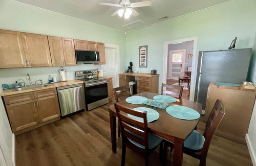 Cedar Key Cottage | Inviting Aunt May's Waterfront Cottage in Cedar Key!