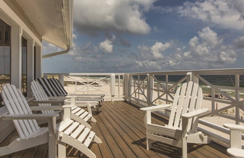 Fort Morgan House | Pet-Friendly Aunt Patties Cottage with Ocean View