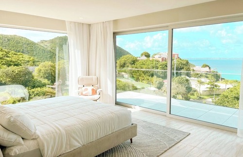 Bellevue Hotel | Ocean View Retreat at AURA | Villa 7 with Kitchen Access