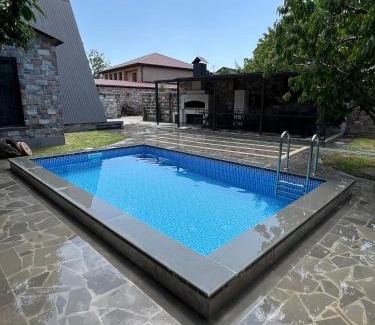 Oshakan House | Aura Guesthouse