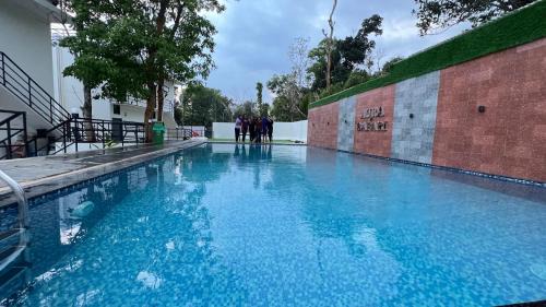 Vaduvanchal Resort | Aura safari