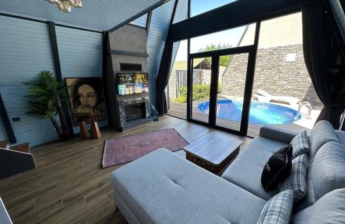 Sapanca Resort | Tranquil Aura Sapanca: Pet-Friendly Retreat with Pool
