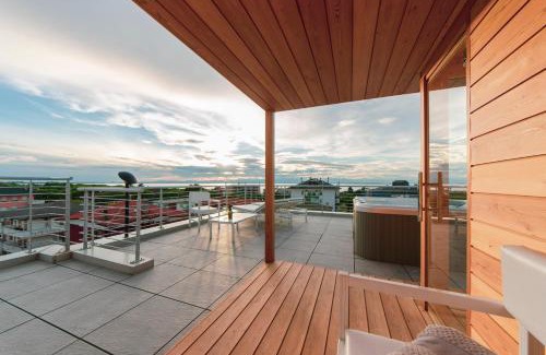 Lignano Sabbiadoro Apartment | Oceanfront Soleis Sea View Spa Apartment - Perfect for Families