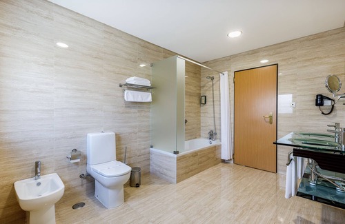 Fatima Hotel | Elegant Aurea Fátima Hotel with Spa & Top-Rated Service