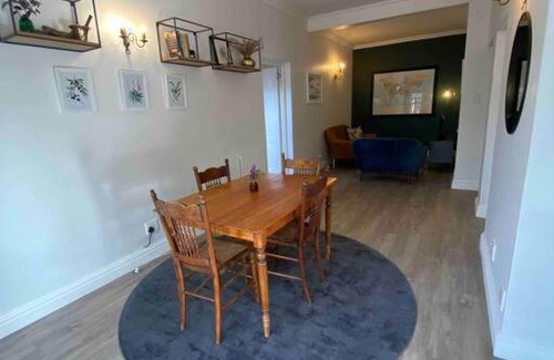 Paarl Apartment | Cozy Auret Street Garden Cottage - Child Friendly Retreat