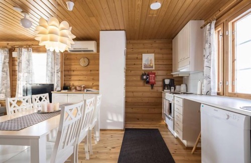 Kehys-Kainuu House | Lake View Retreat: Aurinkoalppi 12a by Interhome