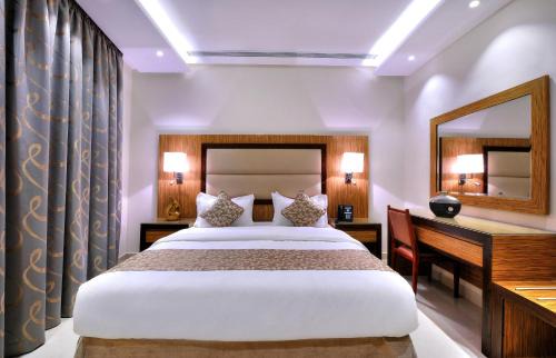 Al Hamra Apartment | Family-Friendly Auris Al Fanar Suites with Great Reviews