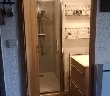Saint-Etienne-de-Tinee Apartment | Inviting Auron: Cozy Mountain Retreat with Pool Access