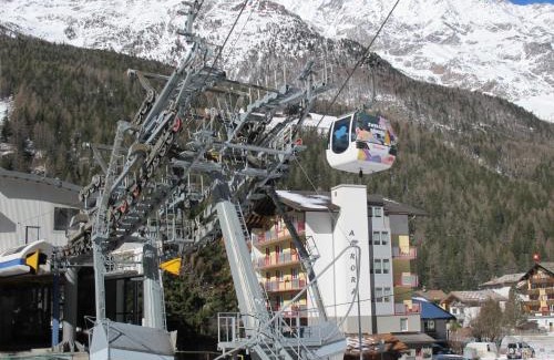 Saas Grund Apartment | Pet-Friendly Aurora Appartement LAGGIN for Family Getaways