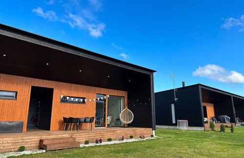 Rovaniemi House | Aurora Chalet by BookLapland