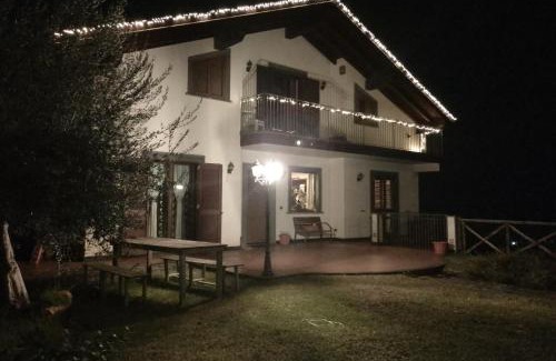 Zafferana Etnea Bed & Breakfast | Inviting Stay at Aurora dell'Etna with Pool & Family Amenities