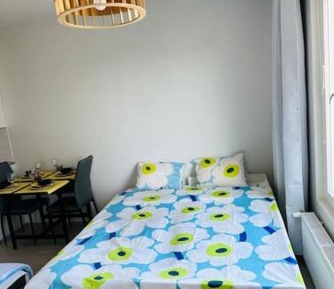 Tapiola Apartment | Aurora Home Espoo Niittykumpu - New 1bedroom -apartment with balcony, close to metro, Aalto University, Metro Areena and Helsinki