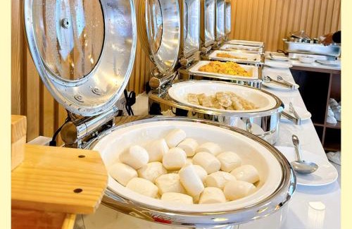 Kon Plong Hotel | Discover Aurora Hotel Măng Đen: 4-Star Family-Friendly Retreat