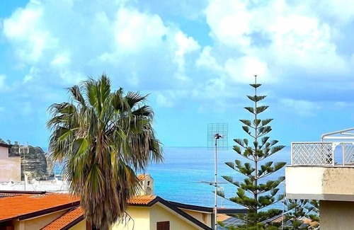 Tropea Apartment | Experience Aurora: Centrally Located in Tropea, Steps from the Sea