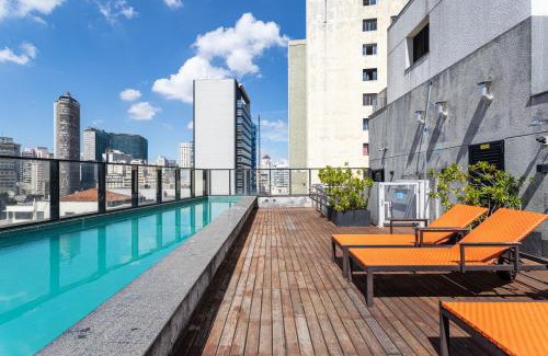 Republica Apartment | Convenient Aurora Paulistana Steps from Metrô República