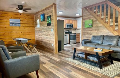 Fairbanks House | Family-Friendly Retreat at Aurora Ridge Cabin - Rated 9.2