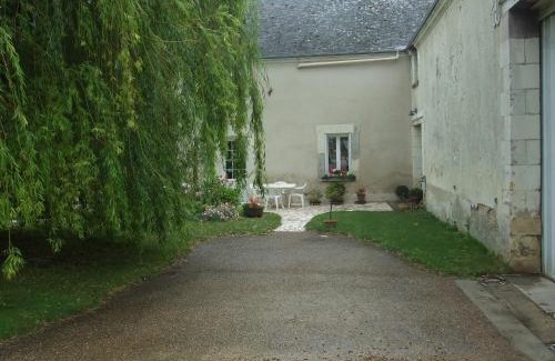 Saint-Martin-le-Beau Bed & Breakfast | Discover Aurore de Beaufort: Pet-Friendly Getaway Awaits