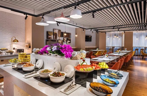 Huadu Hotel | Ausotel WOW Hotel