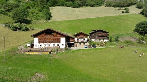 Senales House | Family-Friendly Getaway at Ausser Brugghof Hotel