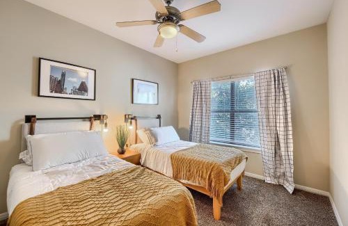 West Campus Apartment | Modern 4BR Townhome Near West Campus with Pool & Ocean View