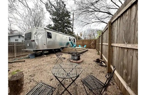 Parker Lane House | Discover Austin Airstream Dream: Family-Friendly Retreat