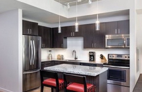 Civic District Resort | Exceptional Austin Experience with Pool and Breakfast Options