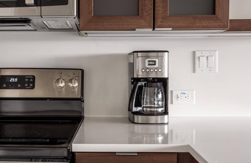 Second Street District Apartment | Pet-Friendly Austin Apartment in Vibrant 2nd Street District