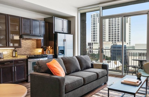 Waller Creek District Apartment | Stylish Austin Apartment with Pool and Family-Friendly Amenities