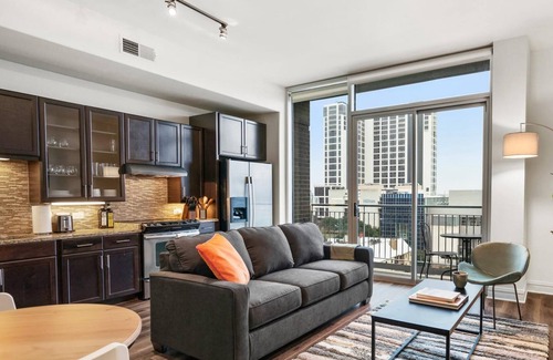 Waller Creek District Apartment | Austin | Modern 1BD/1BA Apartment