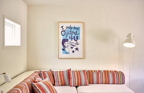 Bouldin Hotel | Experience Austin Motel: Eco-Friendly Stay with Pool & Breakfast