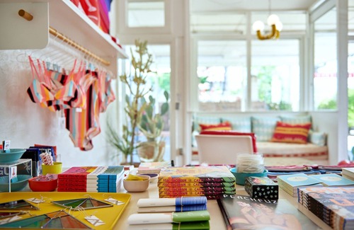 Bouldin Hotel | Experience Austin Motel: Eco-Friendly Stay with Pool & Breakfast
