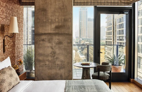 Seaholm District Hotel | Discover Austin Proper Hotel: Spa, Pool & Family-Friendly