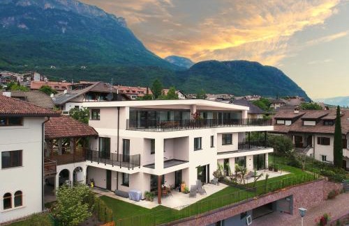 Caldaro Sulla Strada del Vino Apartment | Oceanfront Auszait Apartments: Guest Rated 9.9/10
