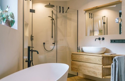 Caldaro Sulla Strada del Vino Apartment | Family-Friendly Auszait Apartments 2 - Rated 9/10 by Guests